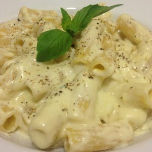 penne-4quesos-pizbur